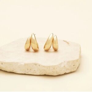 Mignonne Gavigan Canal hoops